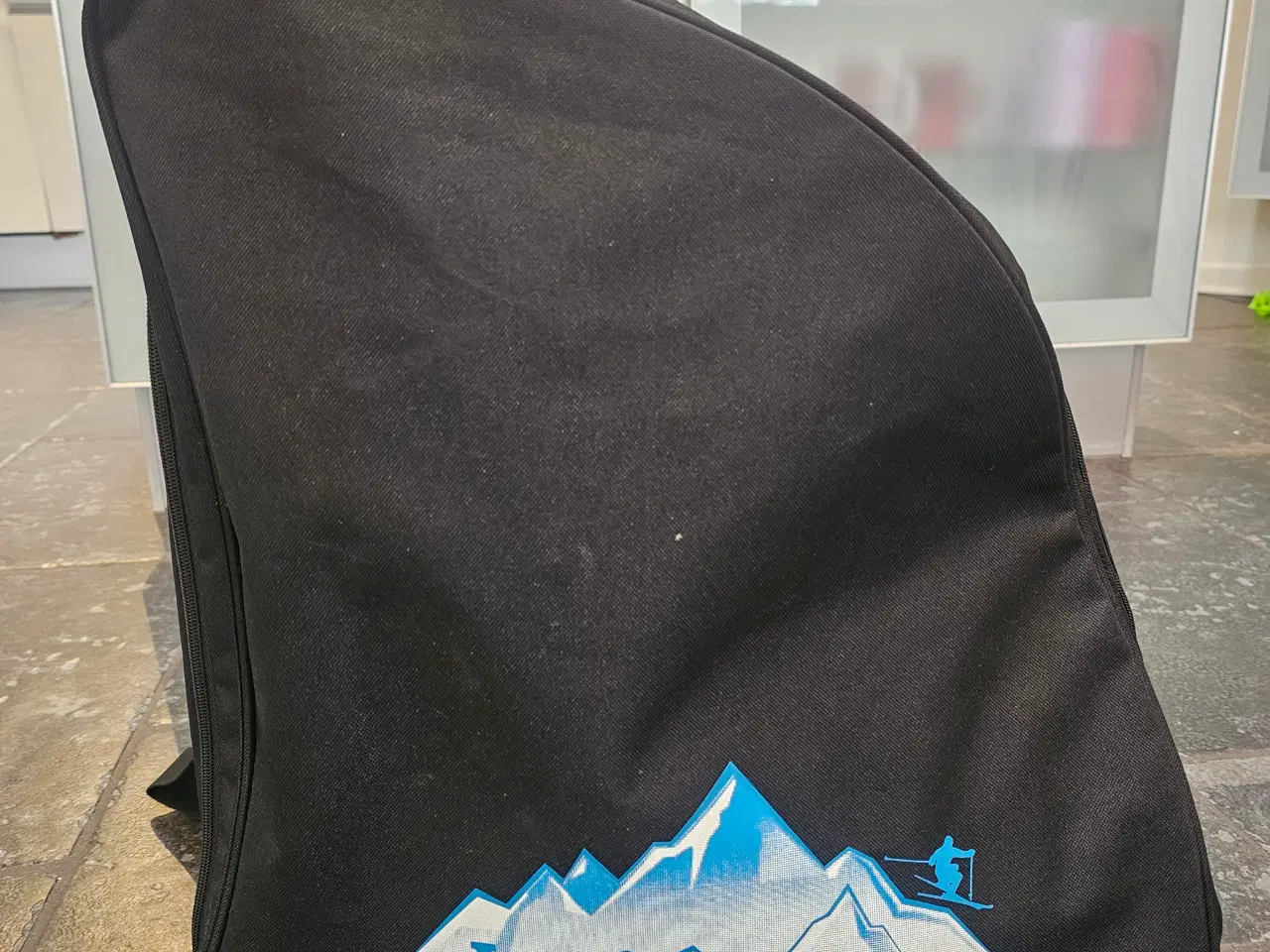 Billede 3 - Atomic skistøvler, taske, helt nye 45