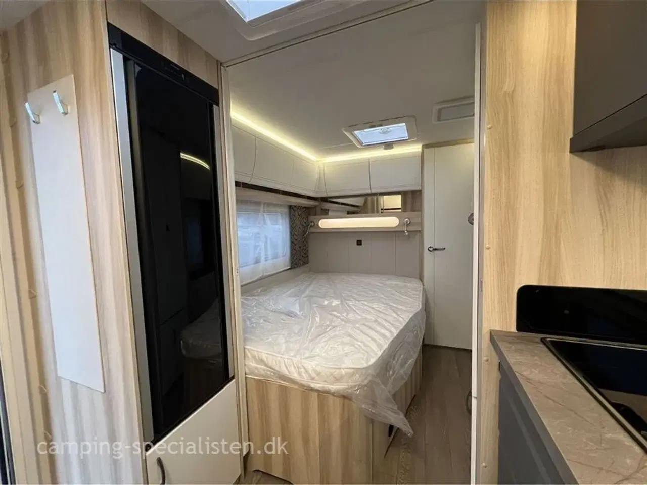 Billede 10 - 2026 - Hobby De Luxe 495 WFB   2025 Hobby 495 WFB De Luxe - se den senere hos Camping-Specialisten.dk i Silkeborg