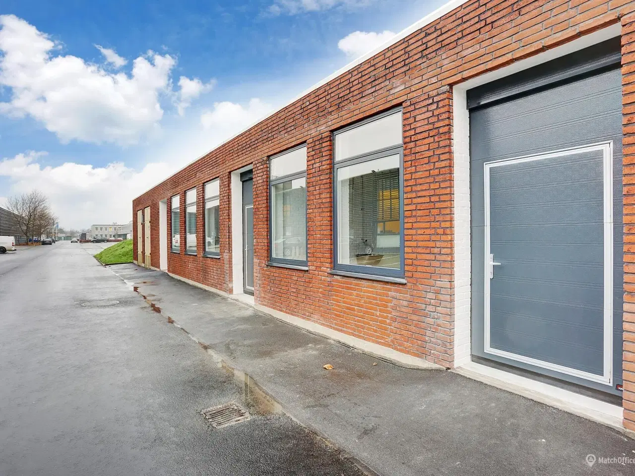 Billede 2 - Velbeliggende lagerlejemål i et eftertragtet erhvervsområde i Rødovre