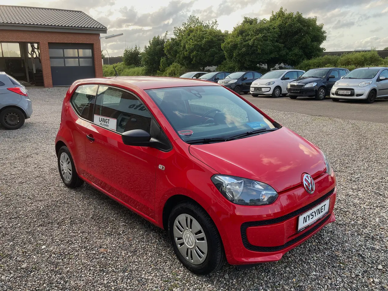 Billede 3 - VW Up 1.0 Nysyn lav km meget Pæn og velholdt