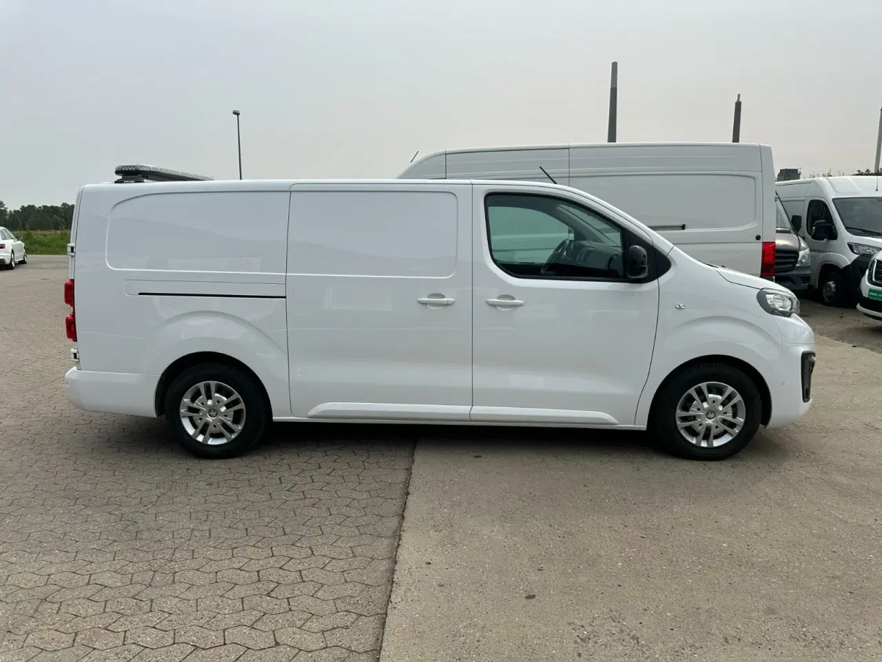 Billede 5 - Peugeot e-Expert 75 L3 Plus Van