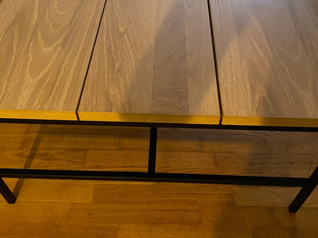 Billede 5 - Sofabord fra Assens med finer planker til salg 