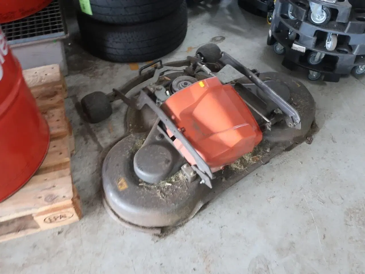 Billede 7 - Havetraktor HUSQVARNA R216 AWD