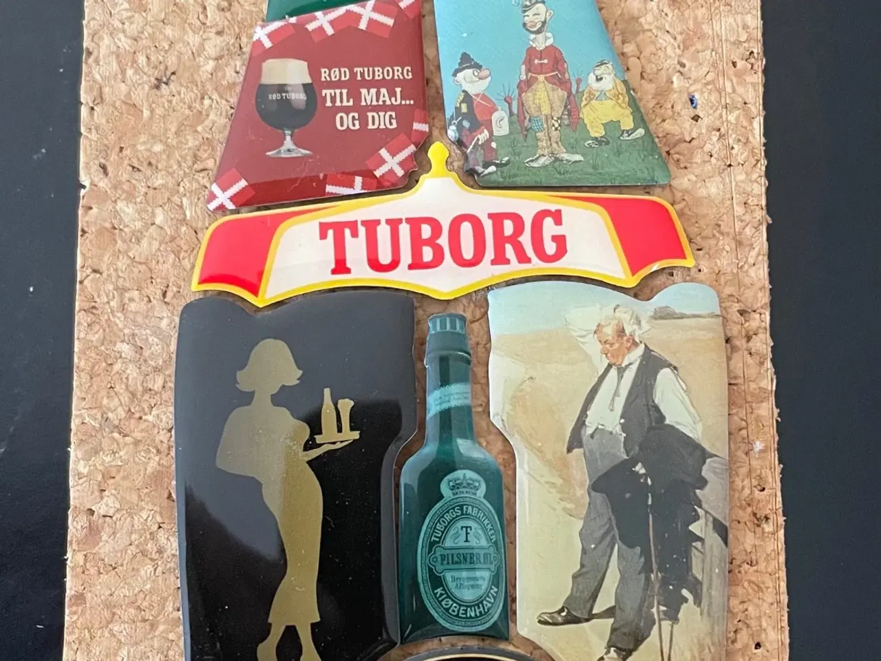 Billede 1 - Komplet sæt Tuborg pins som samlet er en øl flaske