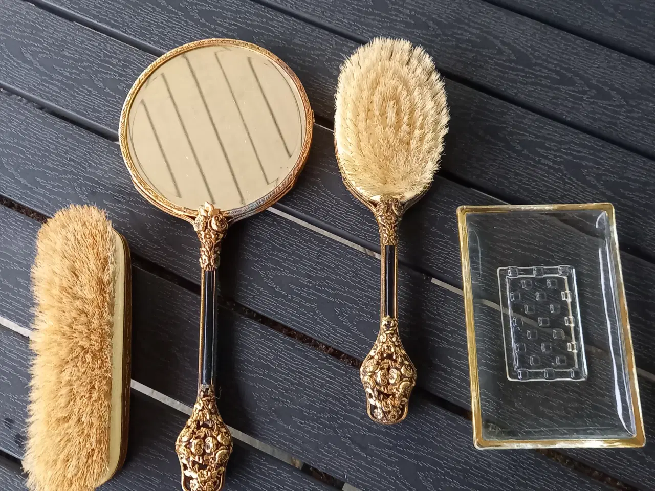 Billede 2 - Toilet sæt 4 dele 