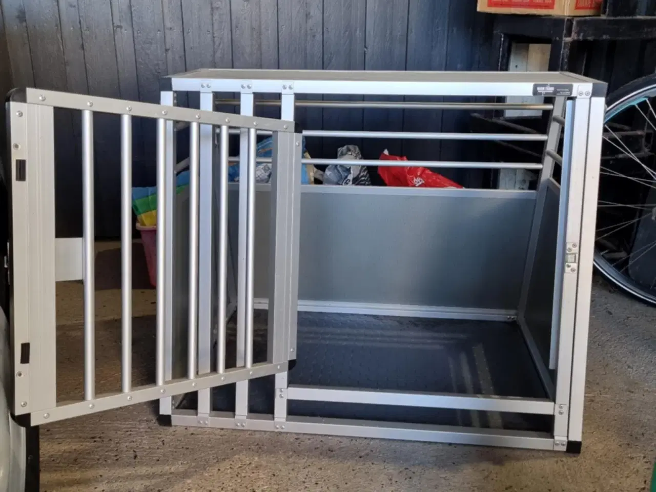 Billede 2 - Transportbur til hund.