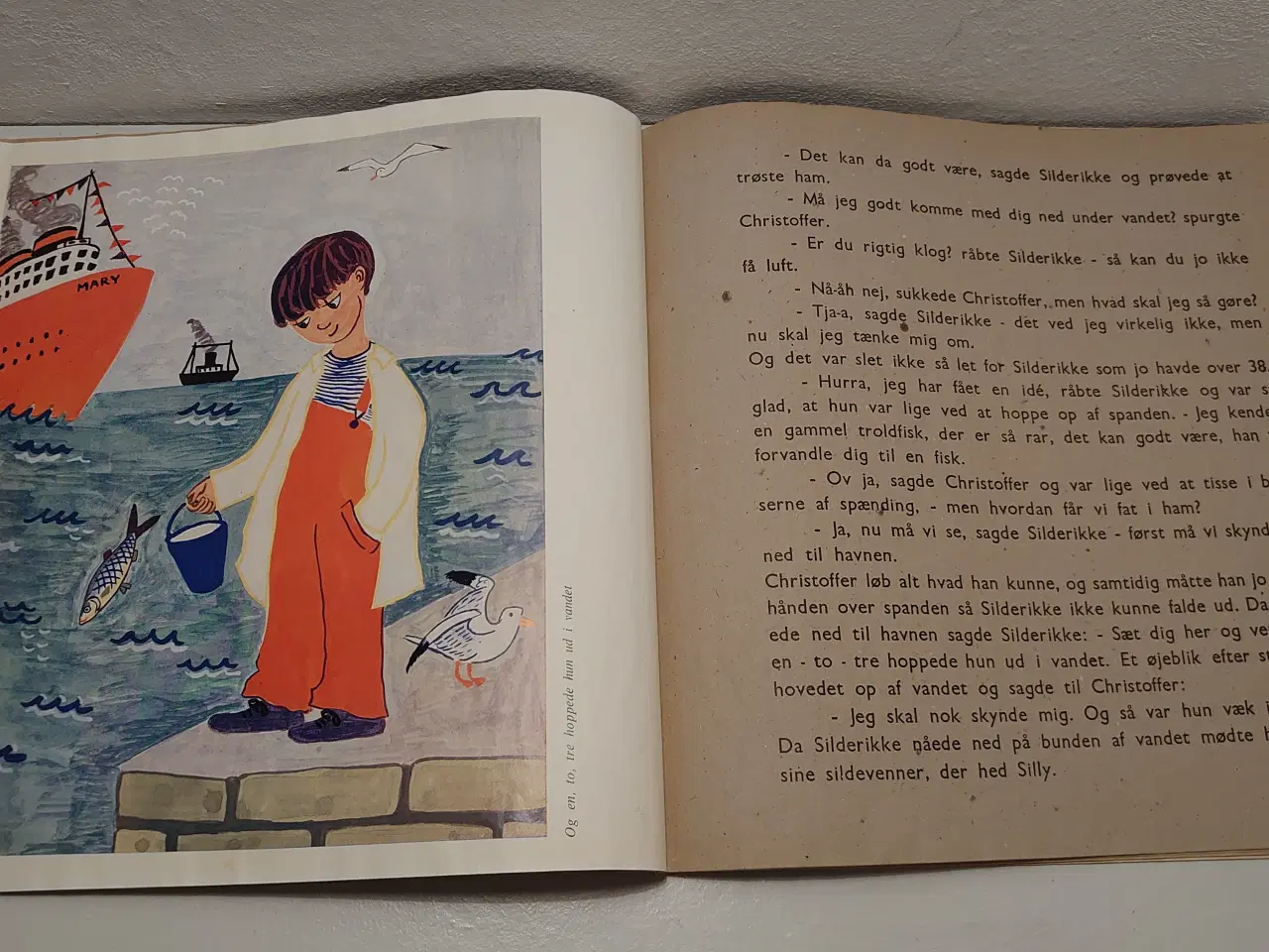 Billede 4 - Grethe Kemp:historien om en lille sild.1961. 1.udg