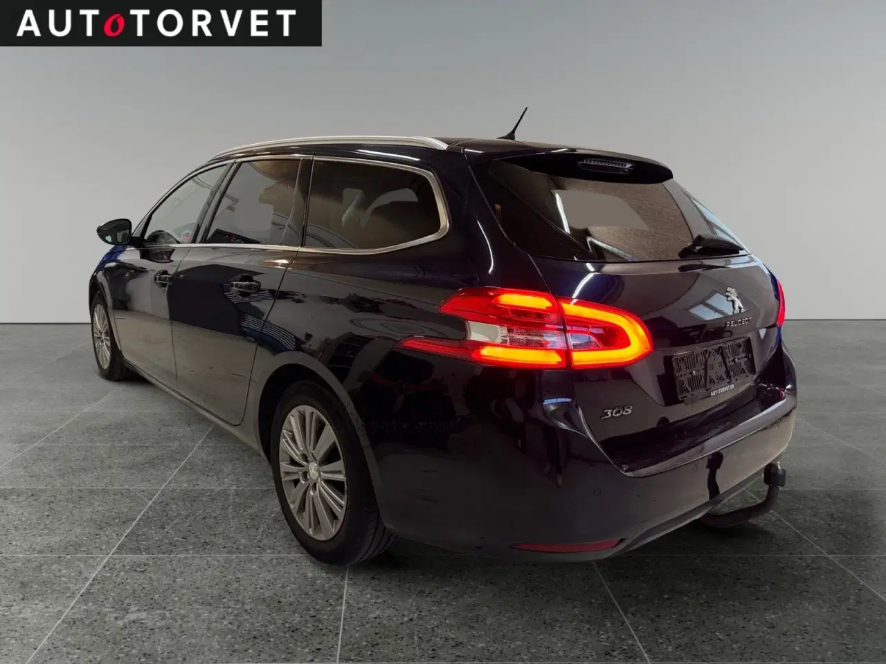 Billede 4 - Peugeot 308 1,2 e-THP 130 Allure Sky SW