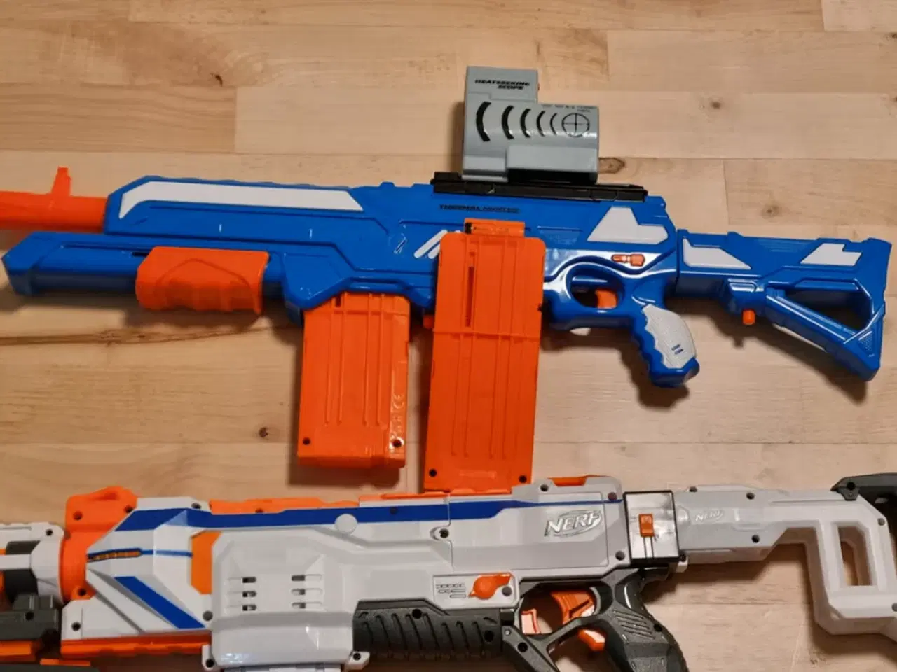 Billede 4 - Diverse nerfguns samt mål
