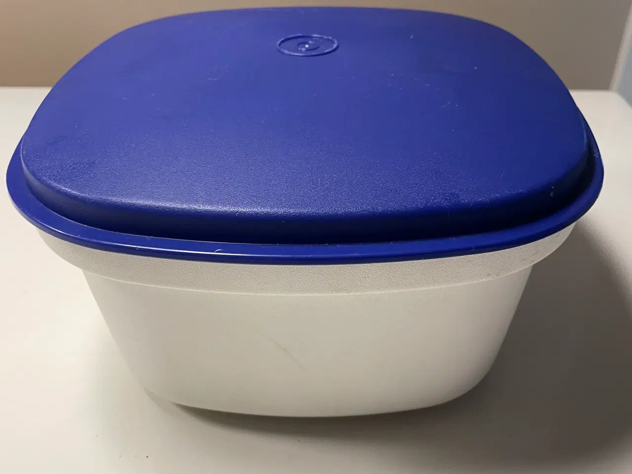 Billede 1 - Opbevaringsboks fra Tupperware
