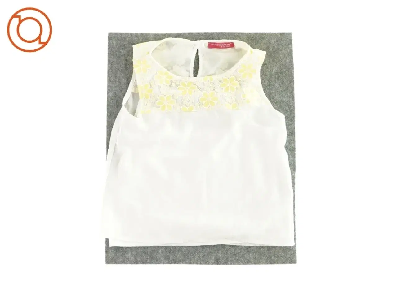 Billede 2 - Bluse fra young dimension