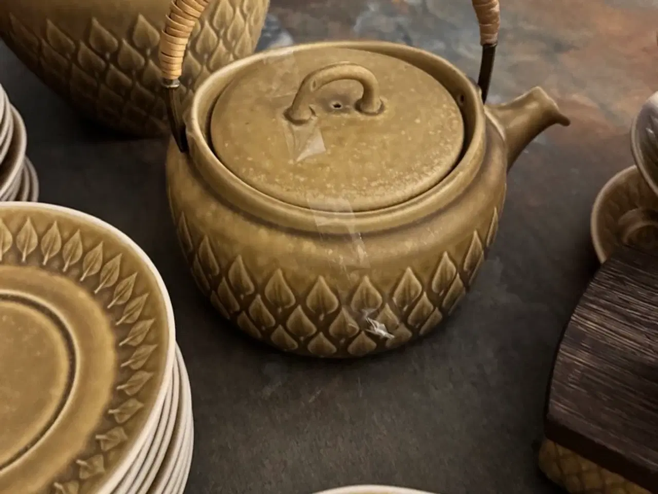 Billede 7 - Relief B&G stel - komplet kaffe & te stel mm.