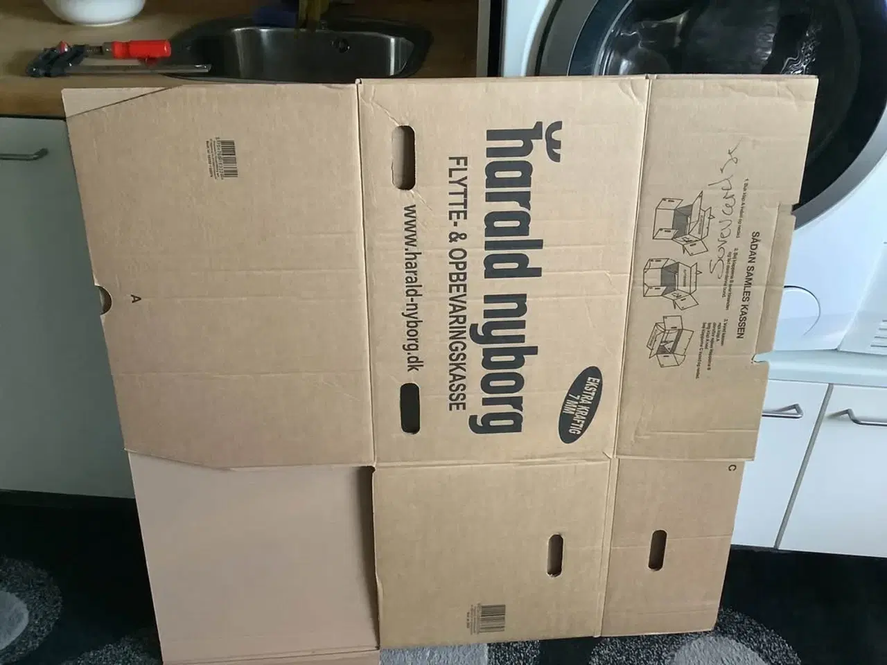 Billede 1 - 35 flyttekasser, nogle meget kraftige 