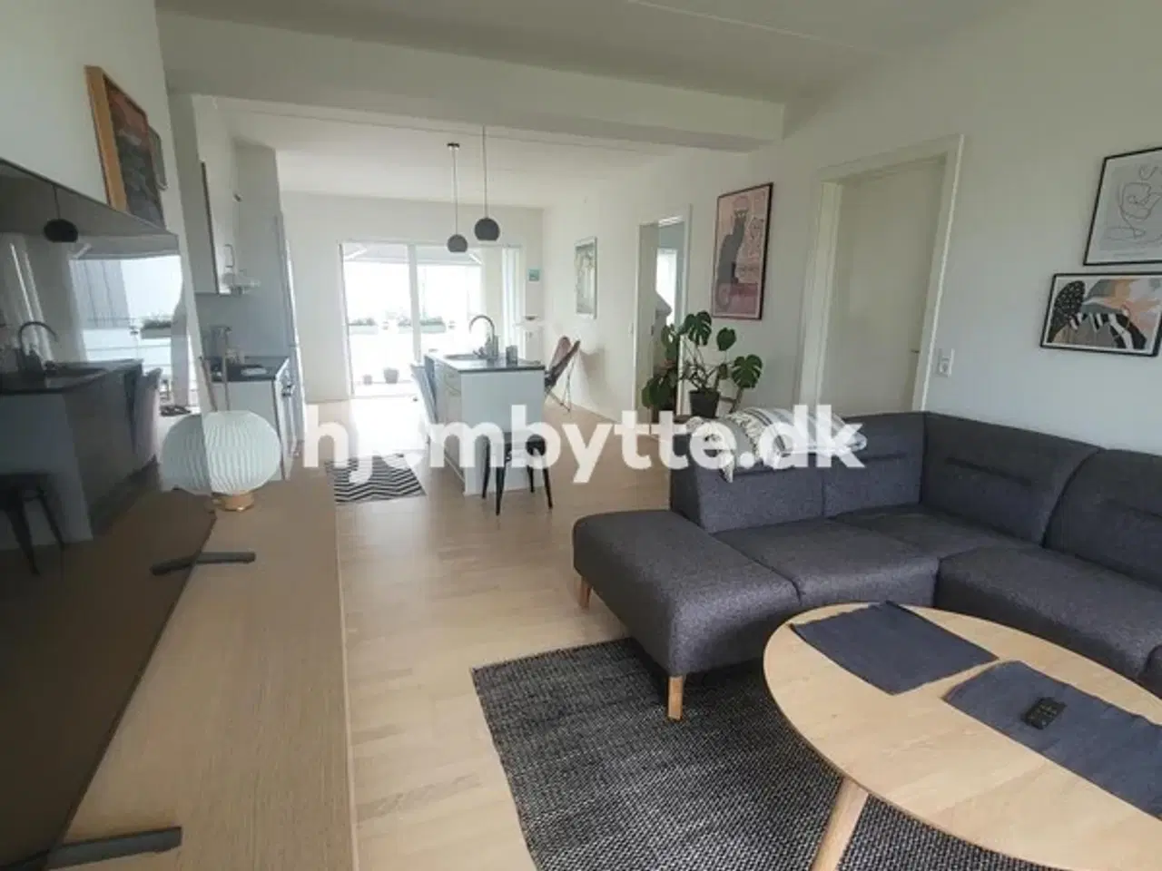 Billede 8 - Hjembytte - Rådhusparken