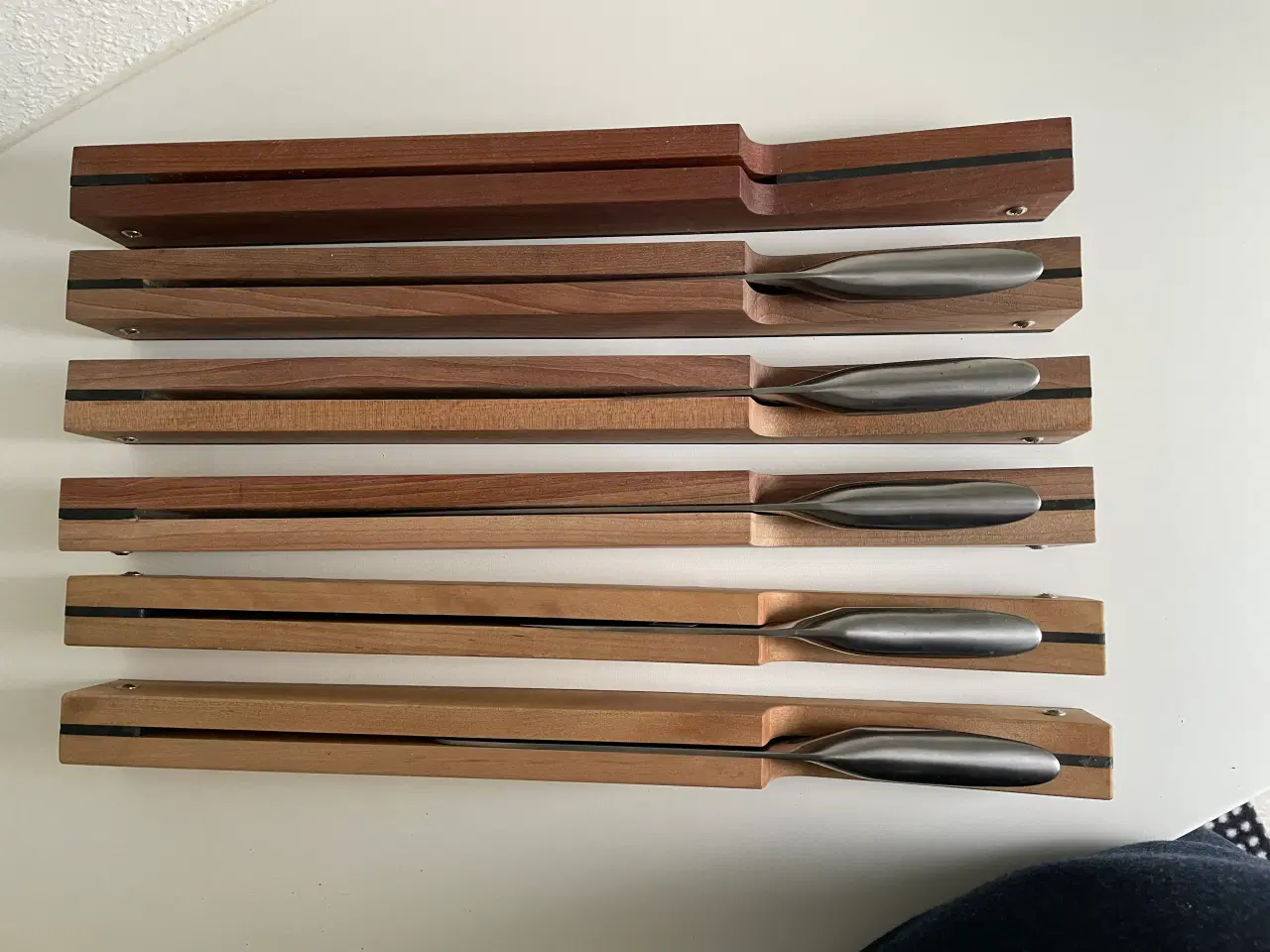 Billede 6 - Køkkenknive med træholder