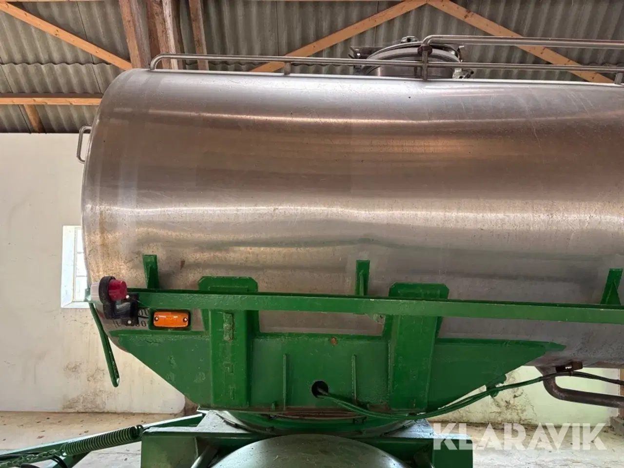 Billede 10 - Galvaniseret vandvogn 3-akslet