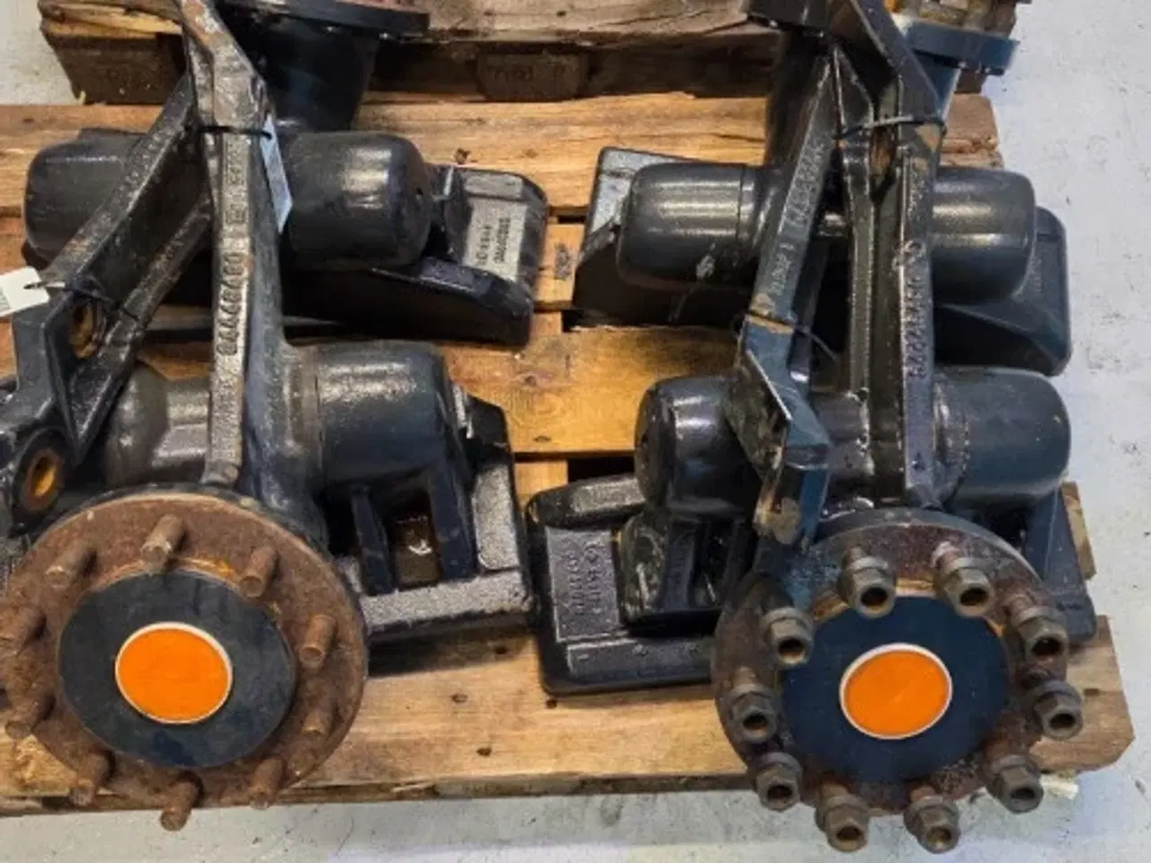 Billede 12 - New Holland CR10.90 Spindel L.  84446945 (8 Stk)