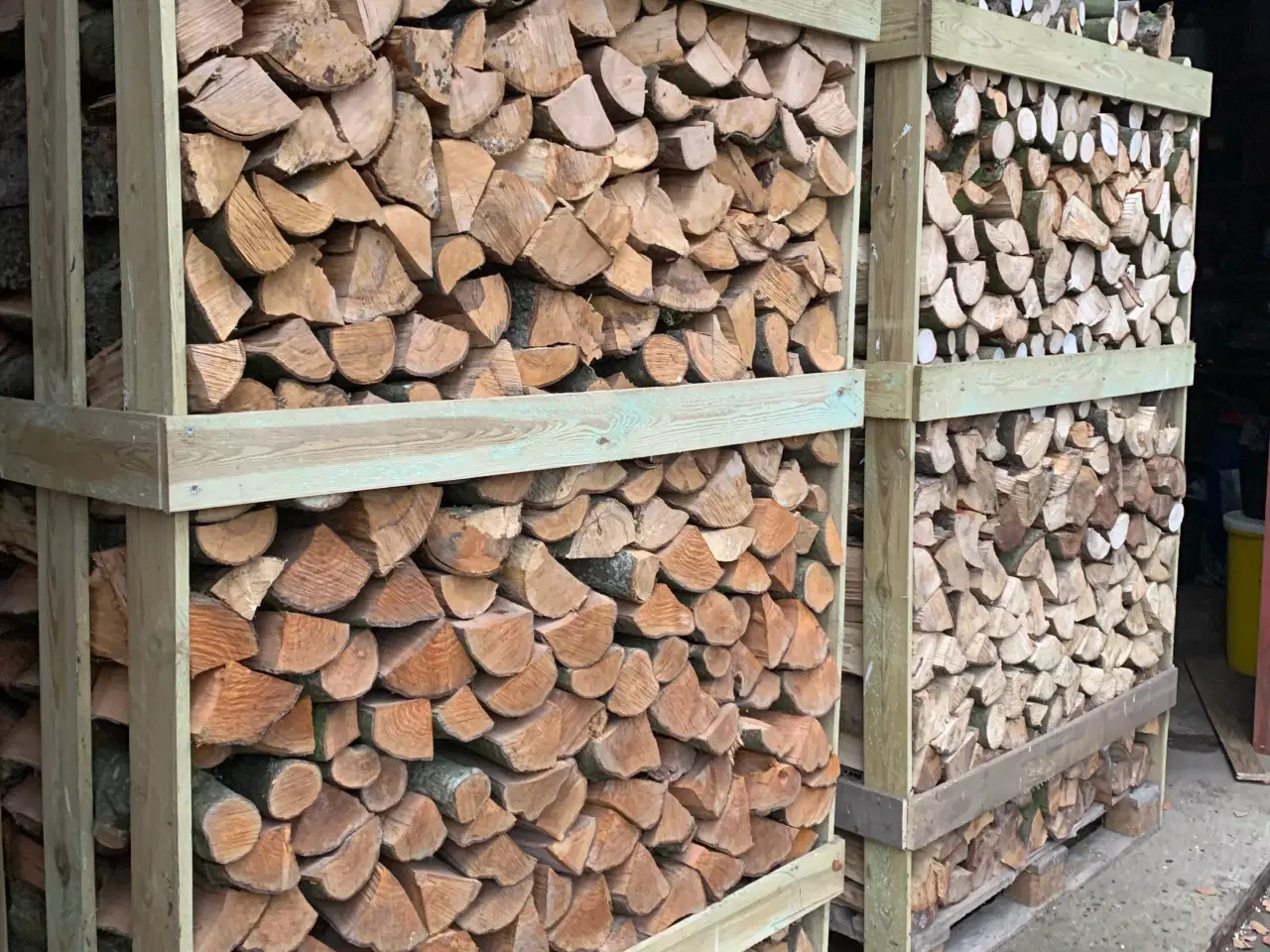 Billede 1 - Brænde - klar til brug