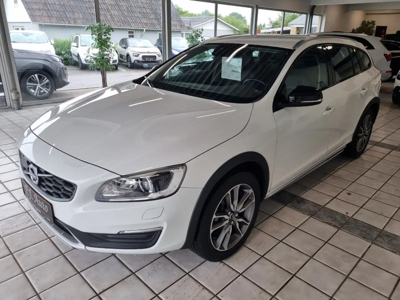 Billede 1 - Volvo V60 CC 2,0 D3 150 Momentum