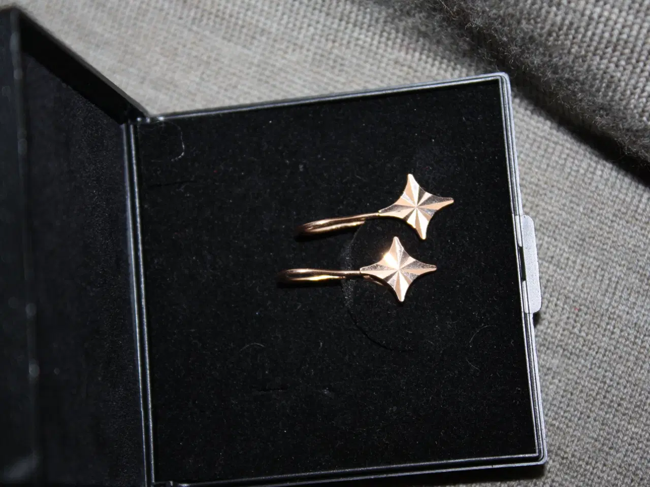 Billede 3 - Øreringe russisk guld 583' vægt 2,1 g