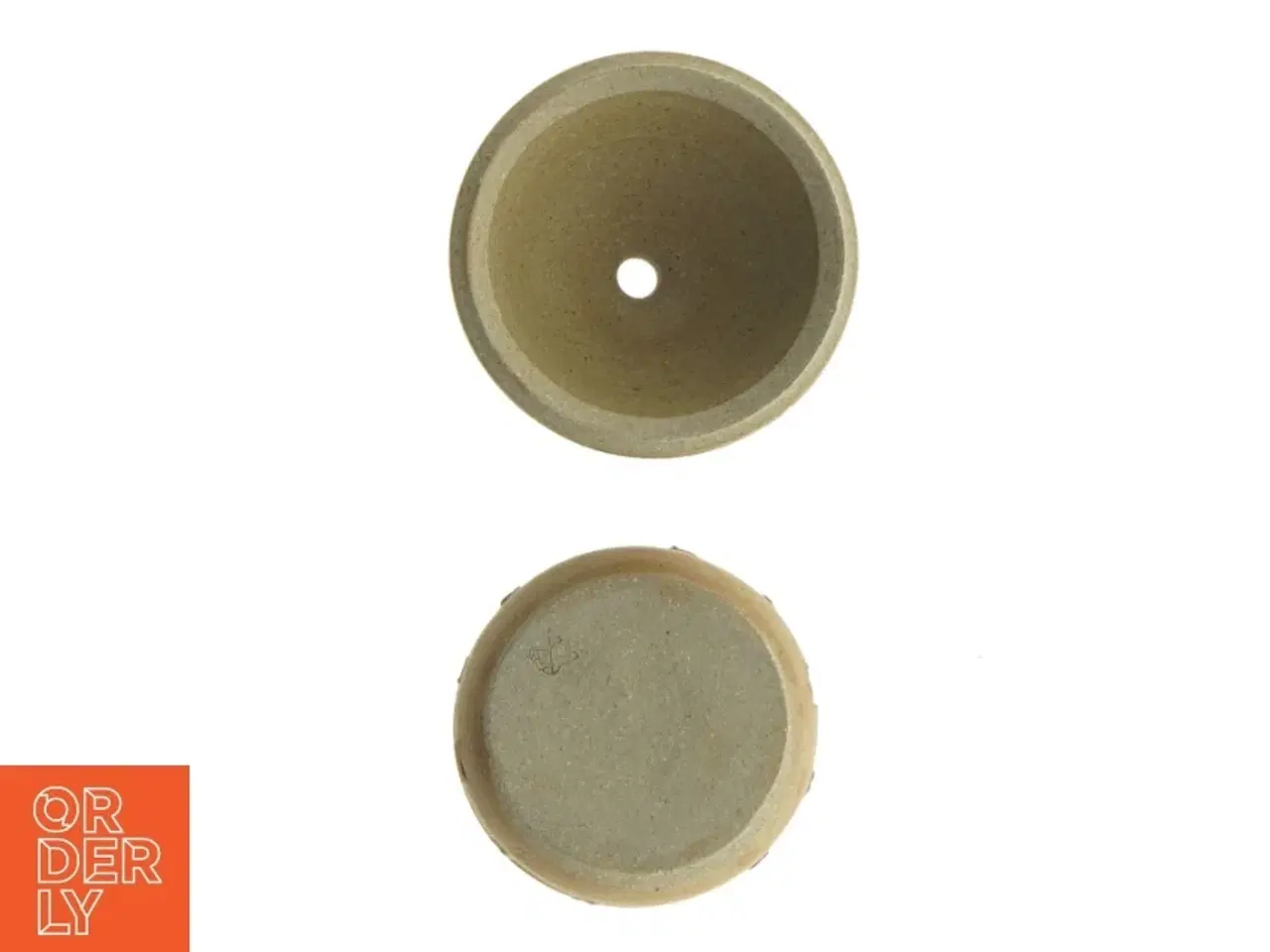 Billede 3 - Drejet uglasureret Keramik bornholmsk rundkirke lyseholder (str. 9 x 8 cm)