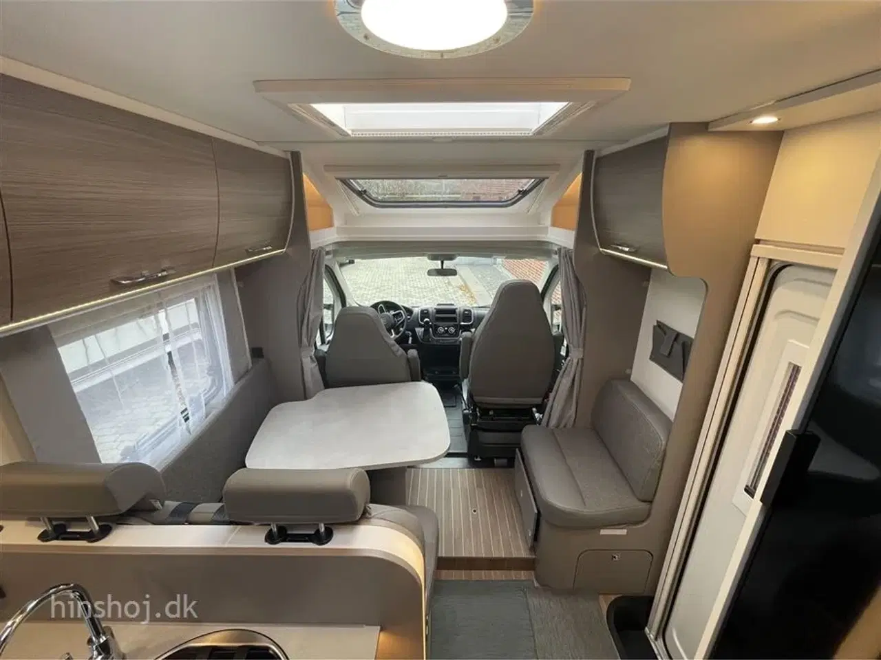 Billede 4 - 2025 - Etrusco T 7400 SB Aut   Etrusco By Hymer – Italiensk Kvalitet og Komfort fra Hinshøj Caravan