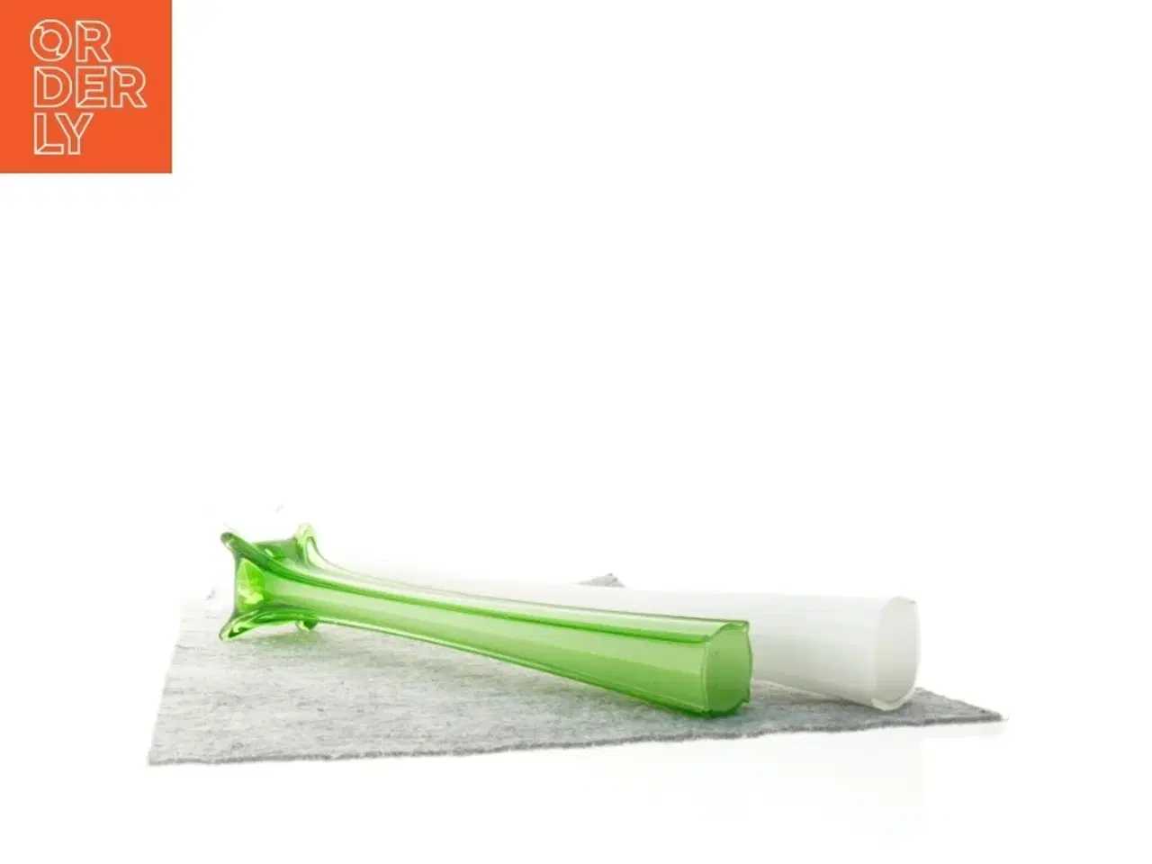Billede 3 - To glasvaser (str. 40 cm til 60 cm)