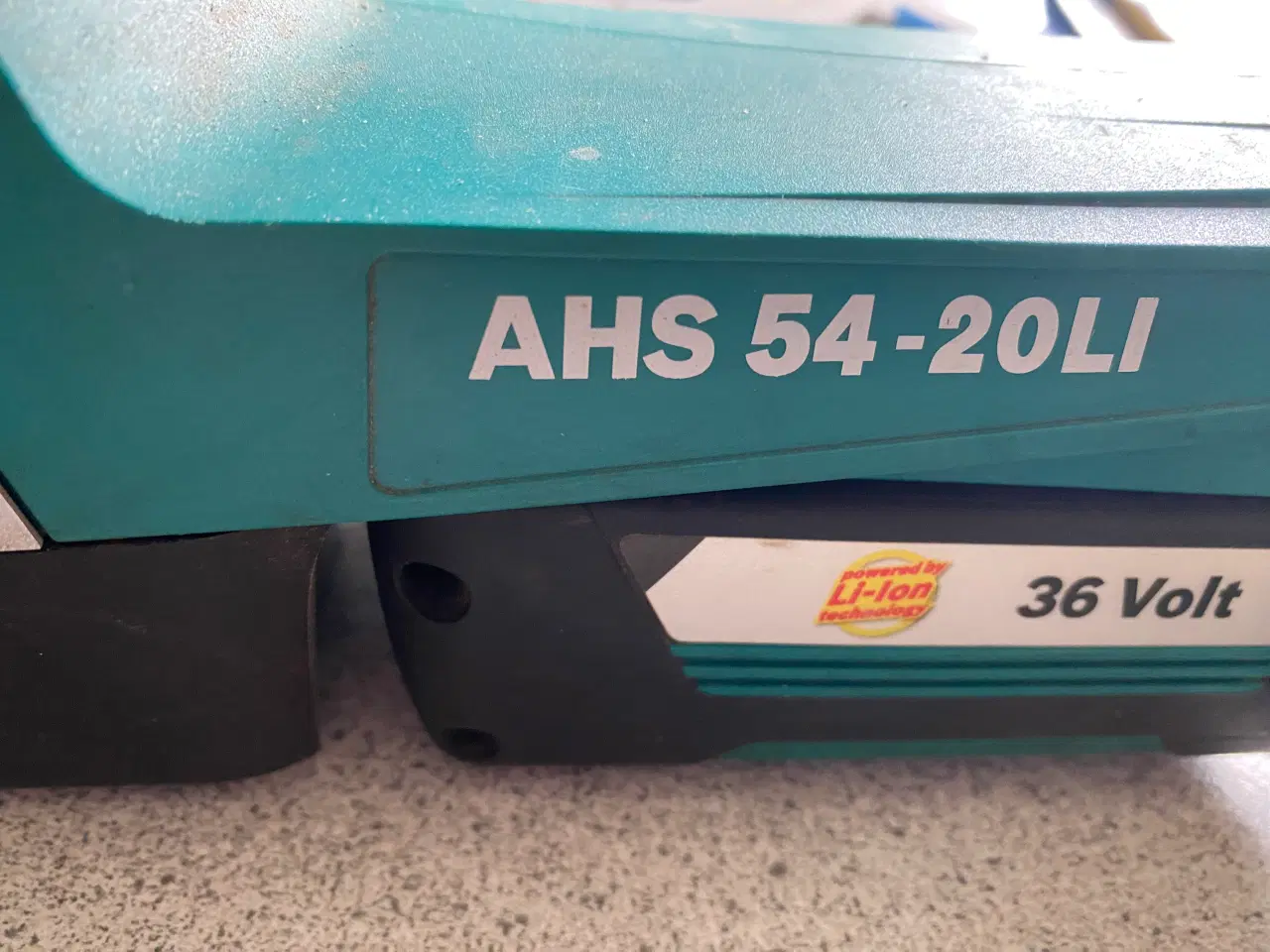 Billede 2 - Bosch hækklippere 36 Volt