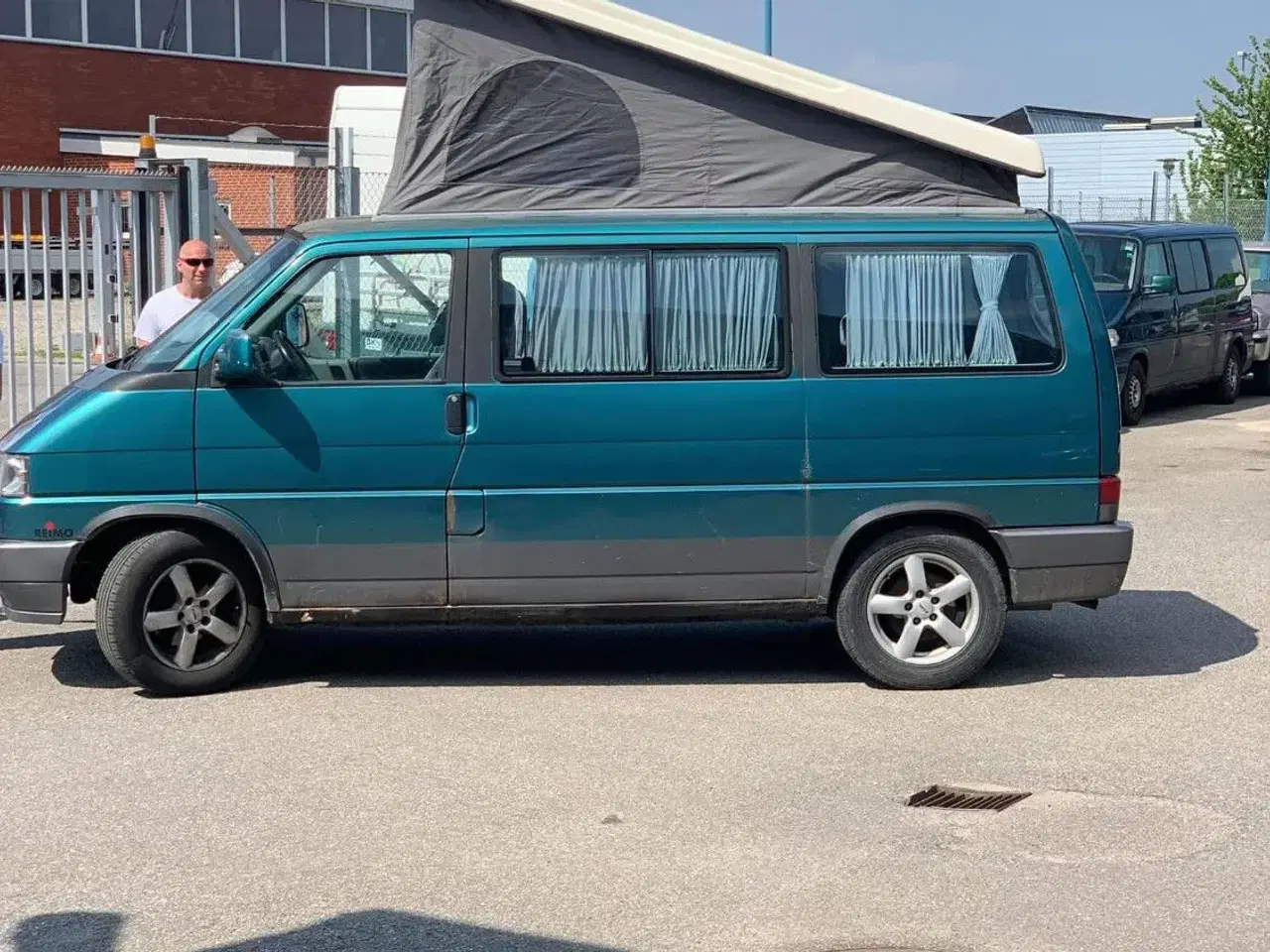 Billede 5 - VW CARAVELLE KØBES?