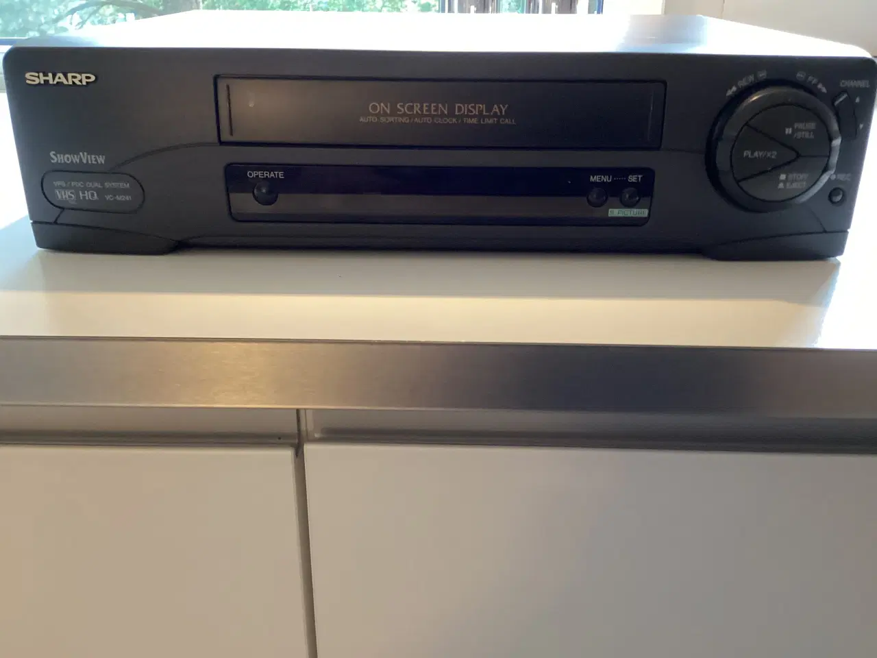 Billede 2 - Velfungerende SHARP VHS videomaskine