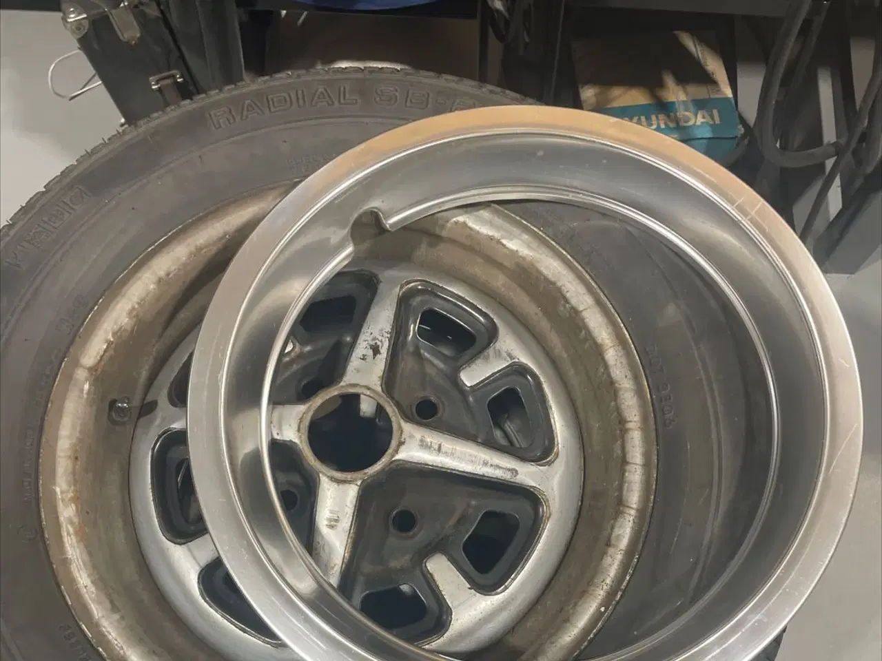 Billede 4 - Rostyle fælge med gode dæk til MG