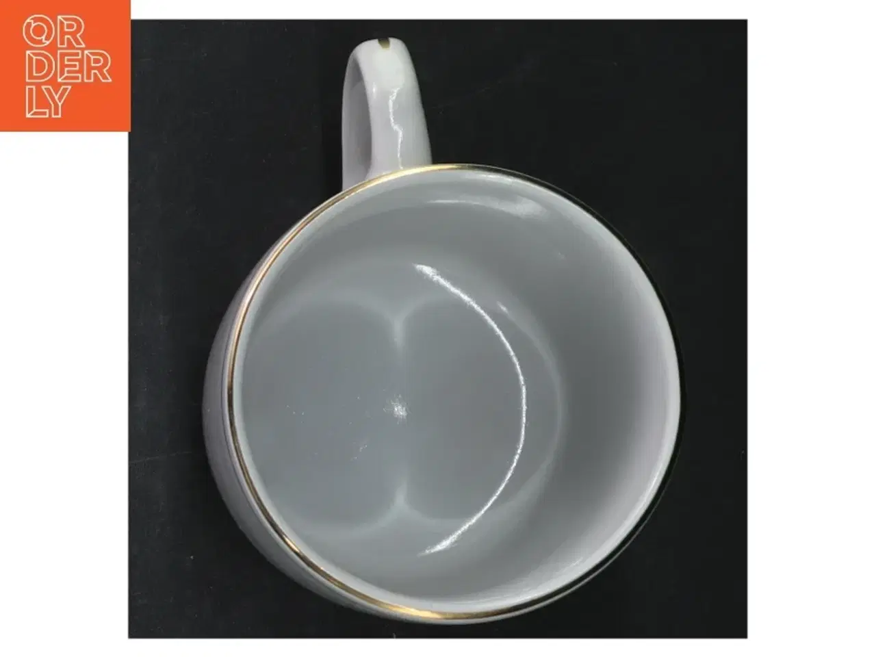 Billede 3 - Mozart-temakrus med guldkant (str. H. 9 cm. ø. 8 cm)