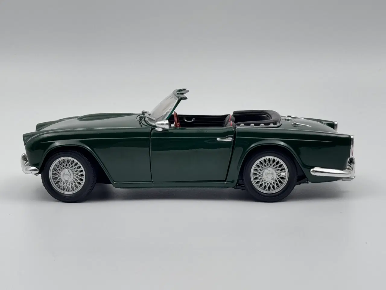 Billede 4 - 1961 Triumph TR4 Roadster Super Sjælden - 1:18