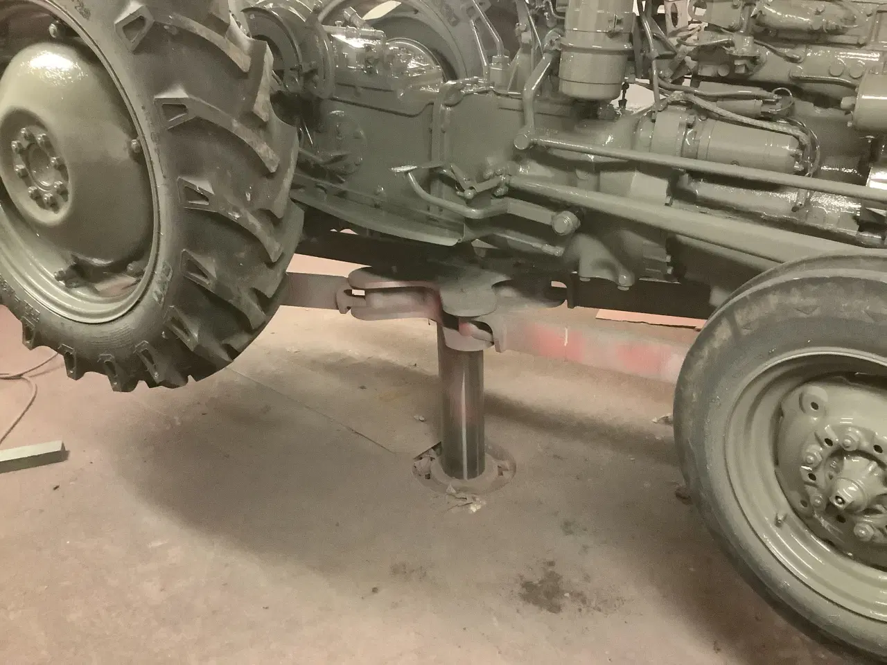 Billede 3 - Søjlelift. Lufthydralist 1,5 tons