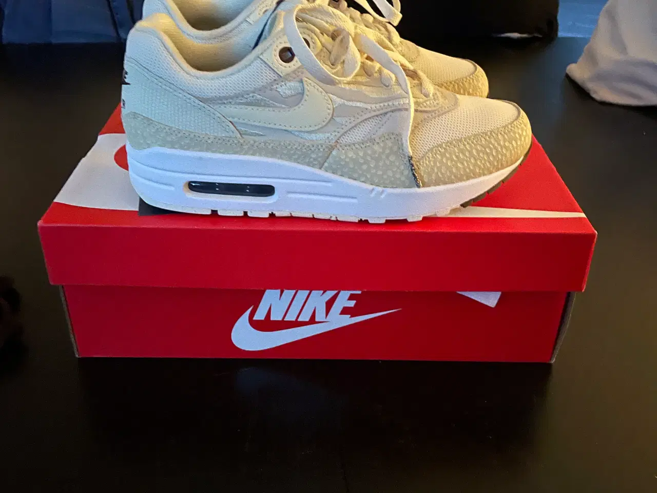 Billede 2 - Nike Womens Air Max 1 87 str 38,5