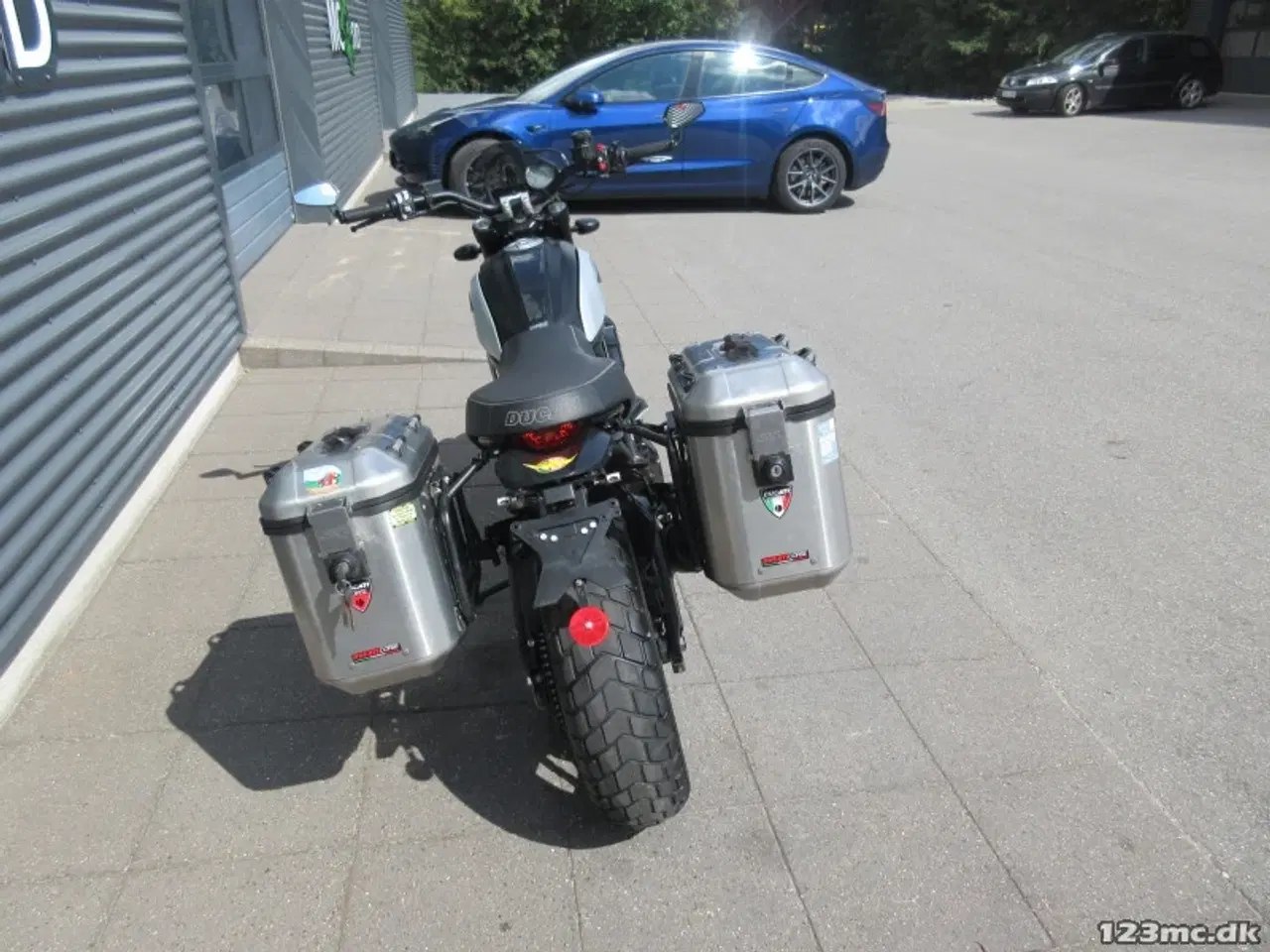 Billede 4 - Ducati Scrambler Icon Dark MC-SYD       BYTTER GERNE