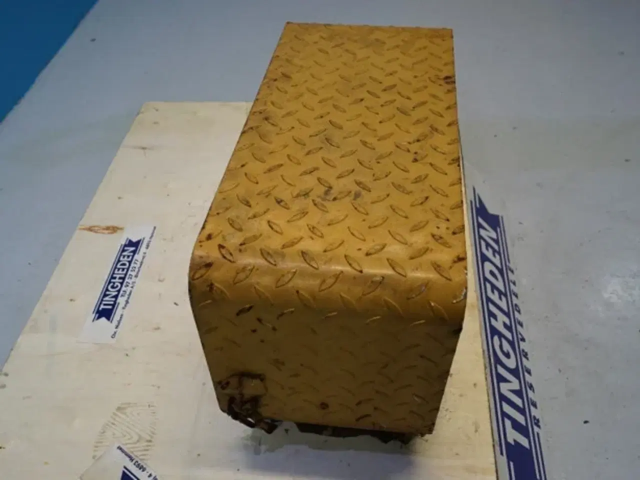 Billede 15 - Volvo L120 Baterikasse R.H. VOE11018433