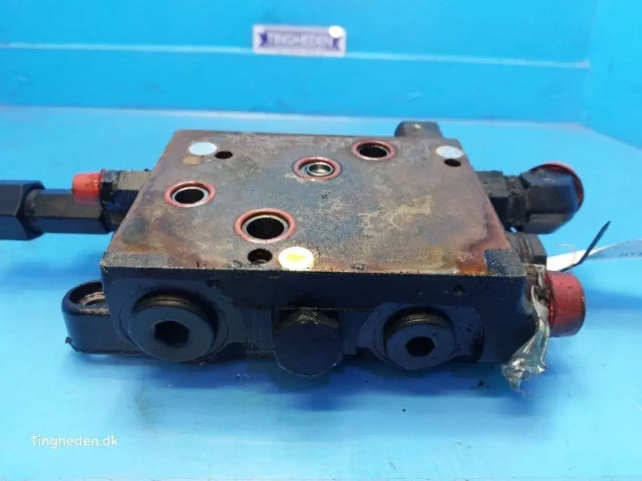 Billede 17 - New Holland T6 Hydraulikventil 84142195