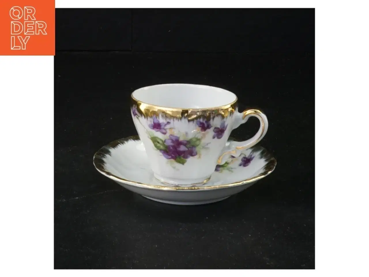 Billede 1 - Porcelænskop med underkop (str. 11 x 6 cm)