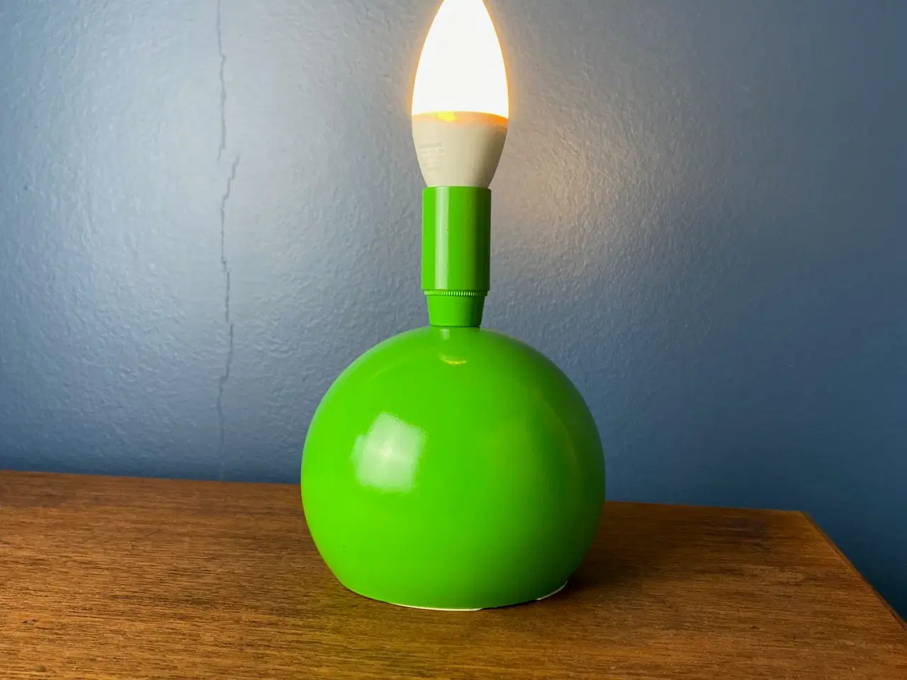 Billede 6 - Kuglelampe i flot grøn farve