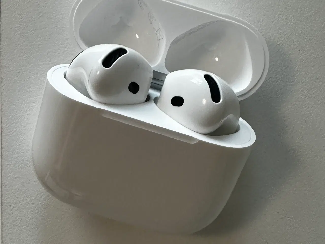 Billede 2 - Apple AirPods 4 med støjreduktion