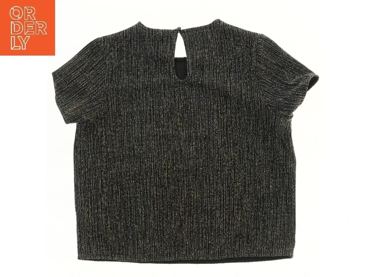 Billede 2 - Glitrende T-Shirt fra Name It (str. 134)