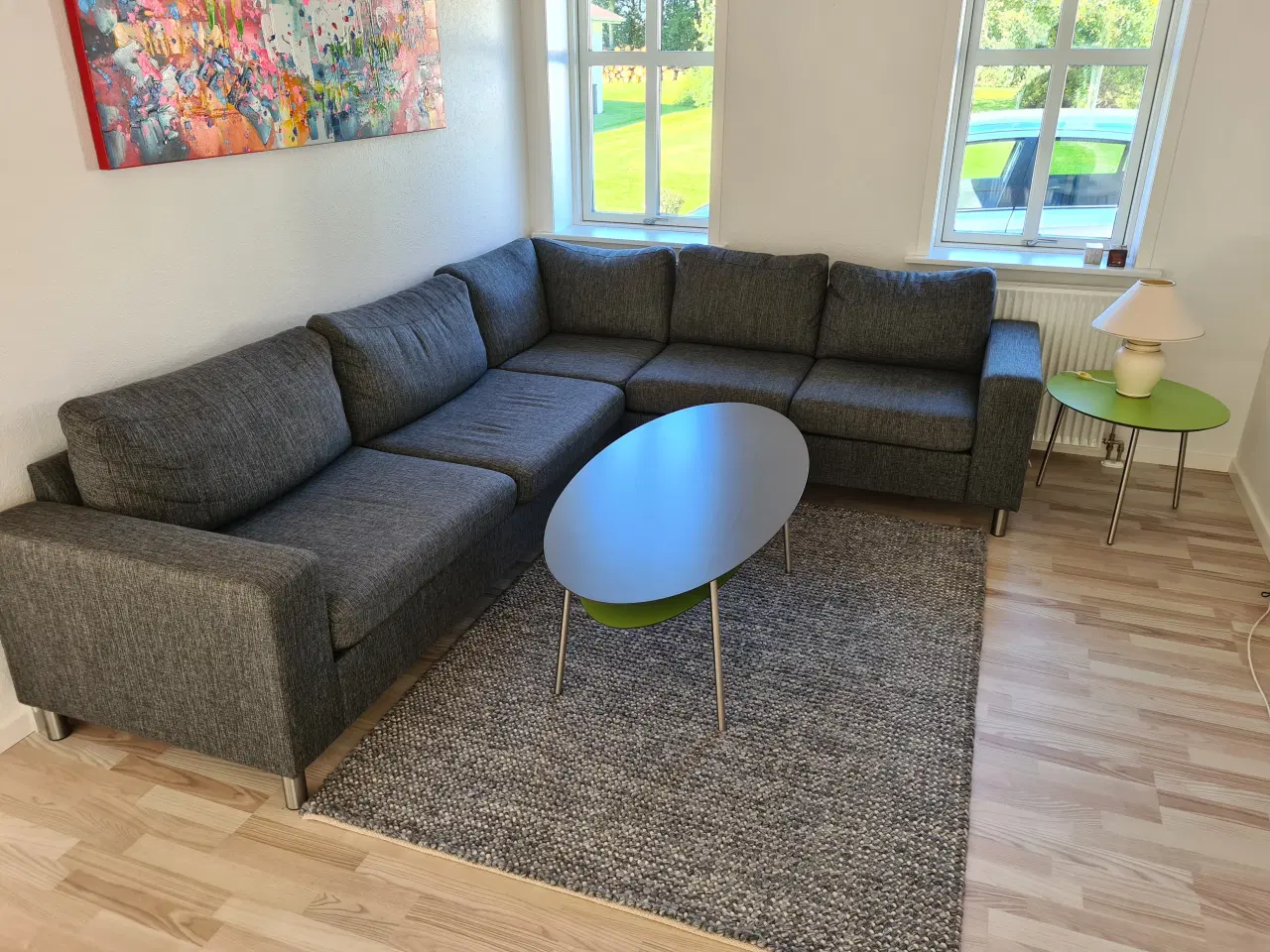 Billede 2 - Hjørnesofa i mørkegrå stof