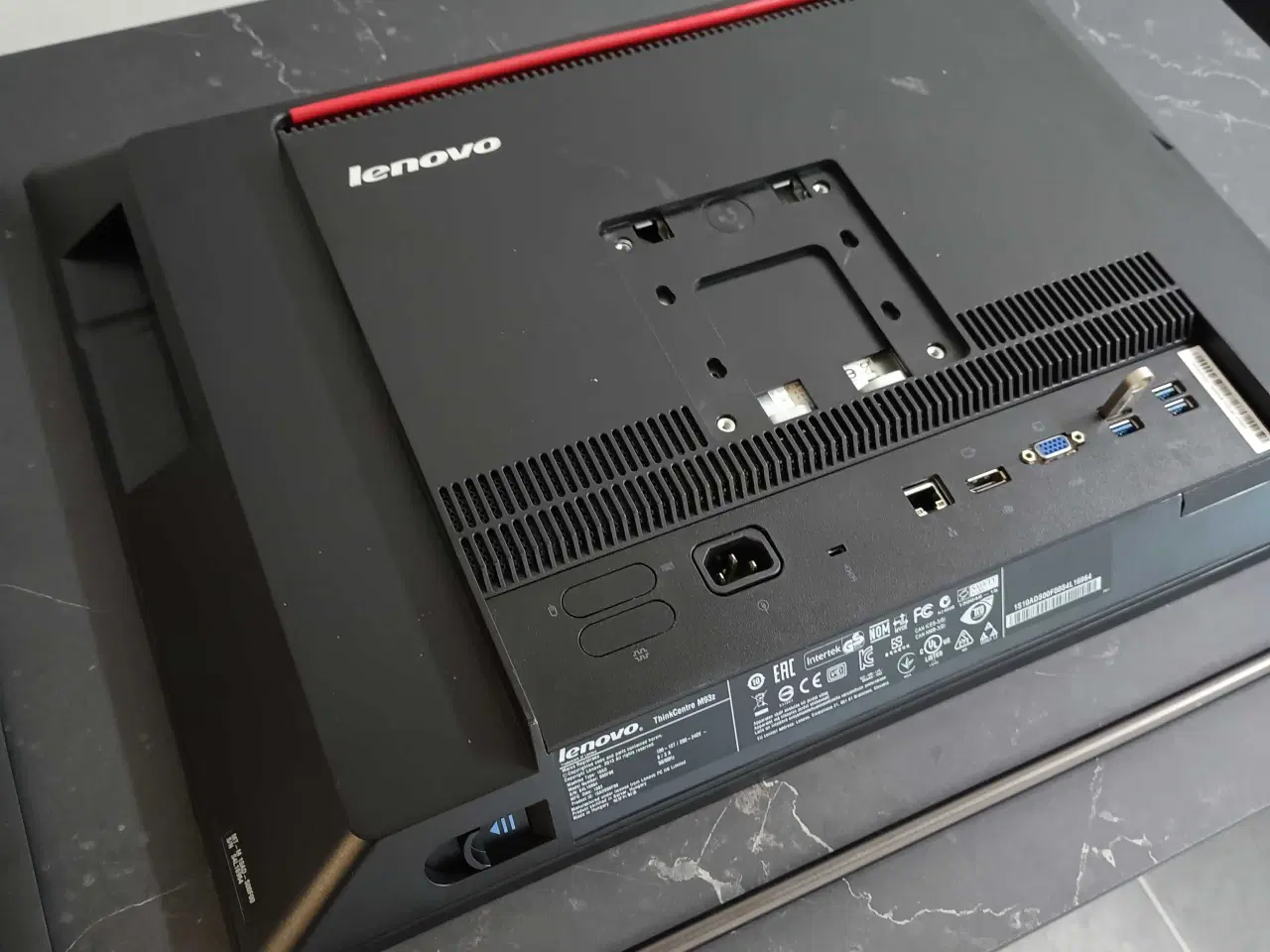 Billede 3 - Lenovo M93z - Alt-i-en PC med Touchskærm