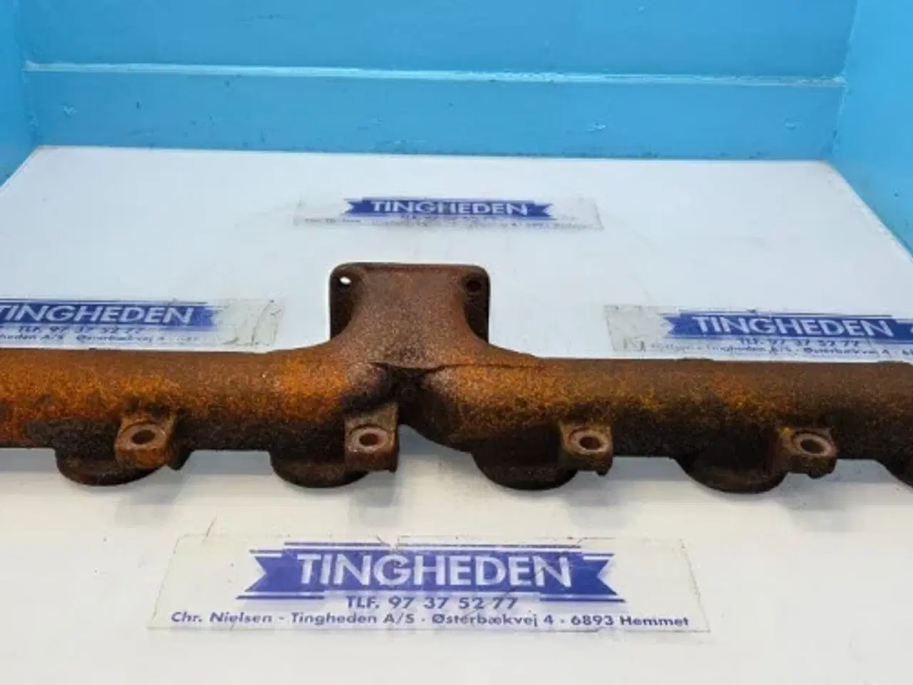 Billede 1 - New Holland  675TA   Udstødningsmanifold  87802798