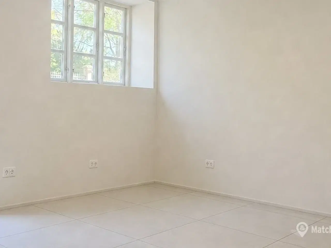 Billede 4 - To private kontorlokaler á 17 m² til leje på Frederiksberg. Gennemrenoveret. egen indgang, 1 Gbit internet, inkl. el/vand/varme