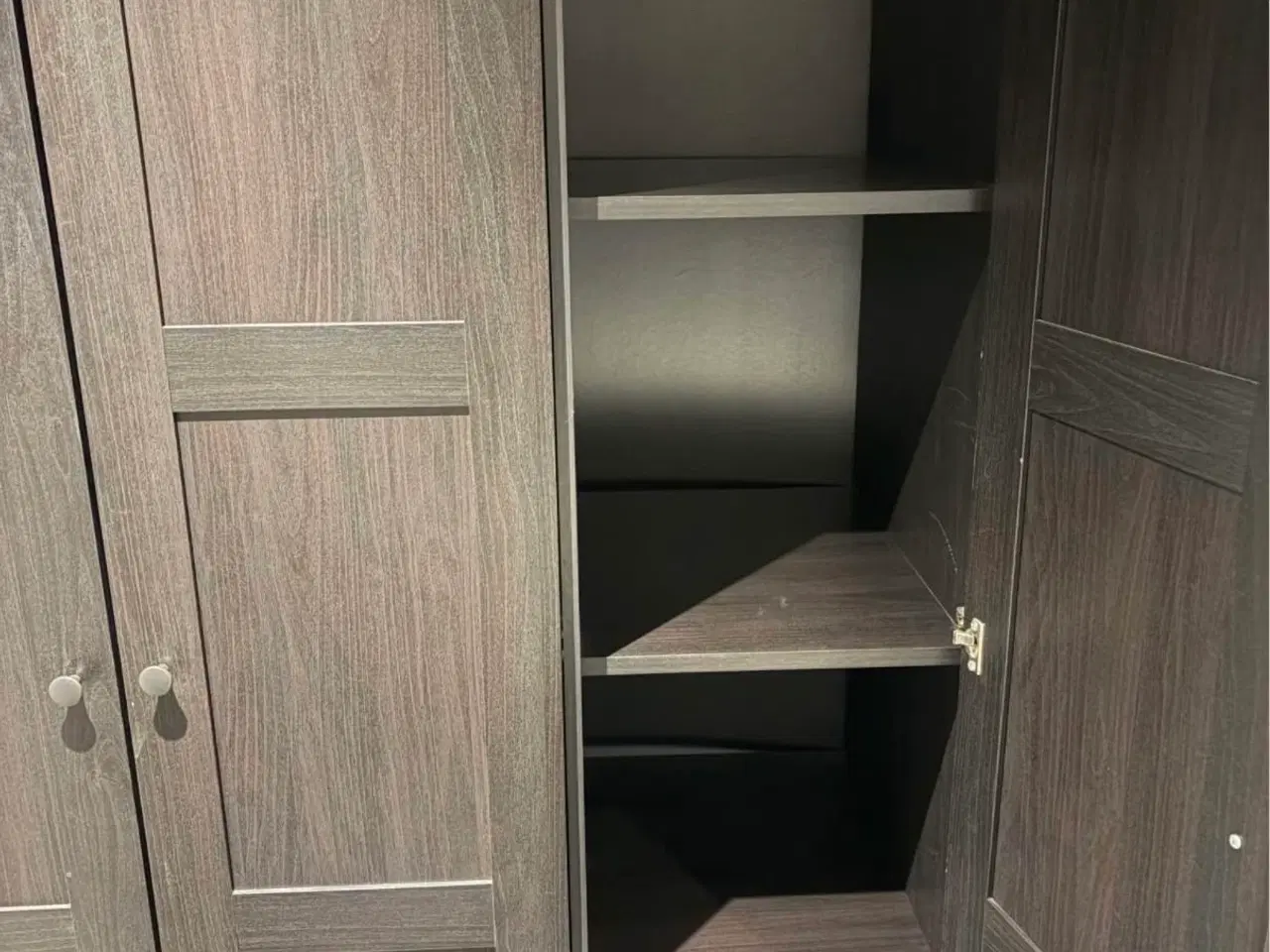 Billede 2 - Rakkestad garderobeskab fra IKEA i flot stand 