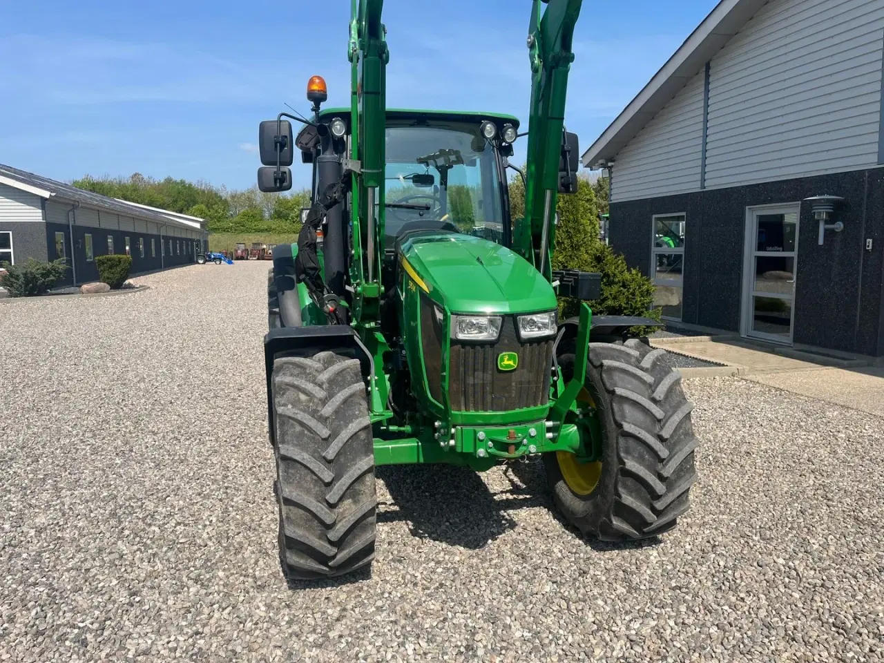 Billede 19 - John Deere 5115M Med frontlæsser, som ny