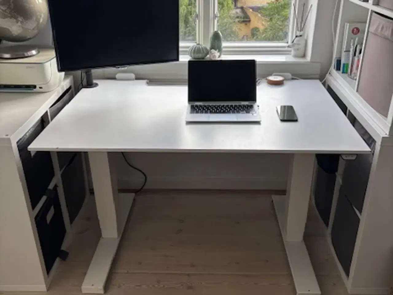 Billede 3 - Hæve/sænke skrivebord