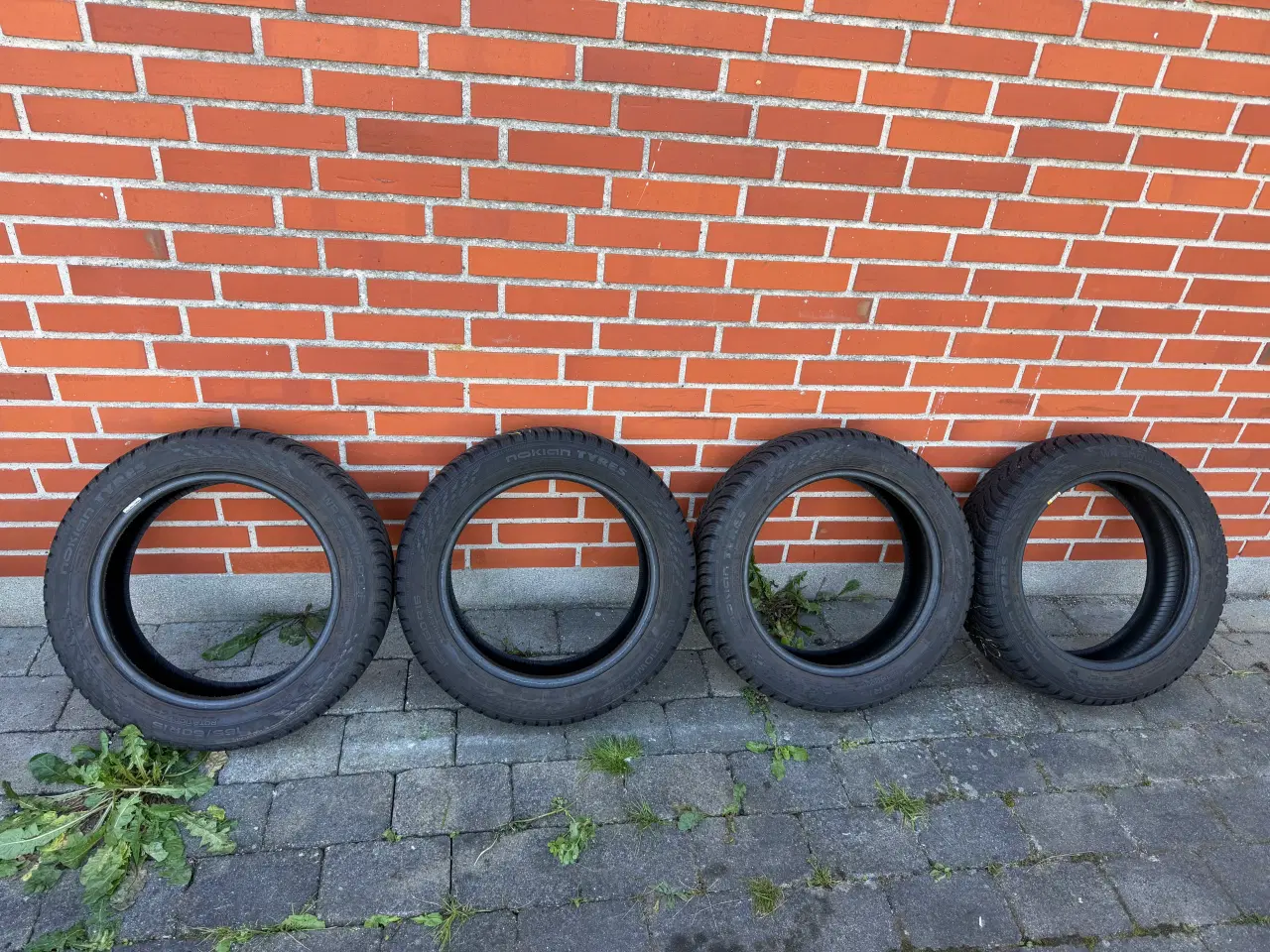 Billede 1 - 15 tommer som ny kun kørt 300km 